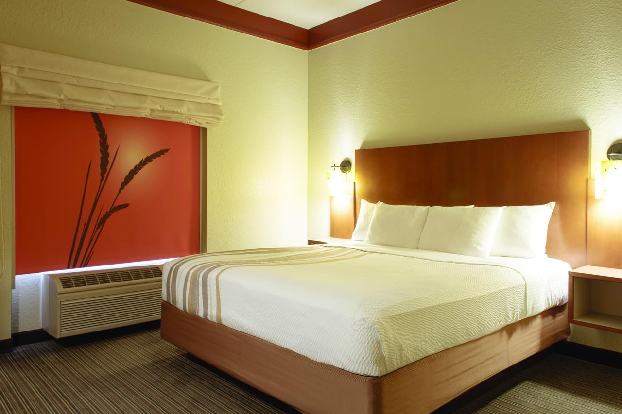 La Quinta By Wyndham Memphis Primacy Parkway Hotel Eksteriør billede